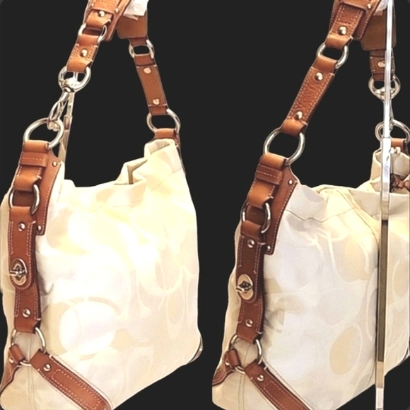 SOLD ELSEWHERE COACH Carly Lea & Canvas Sig C Hobo Shld Bag LIKE NEW & GORGEOUS! - Picture 8 of 16